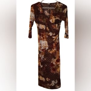 French Kiss Bodycon Midi Dress- Size: M
